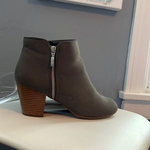 Ankle Booties ✨ perfect for fall and winter seasons 🍁🍂🧡